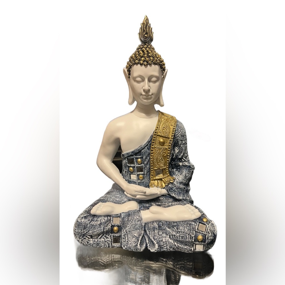 Buddha statue